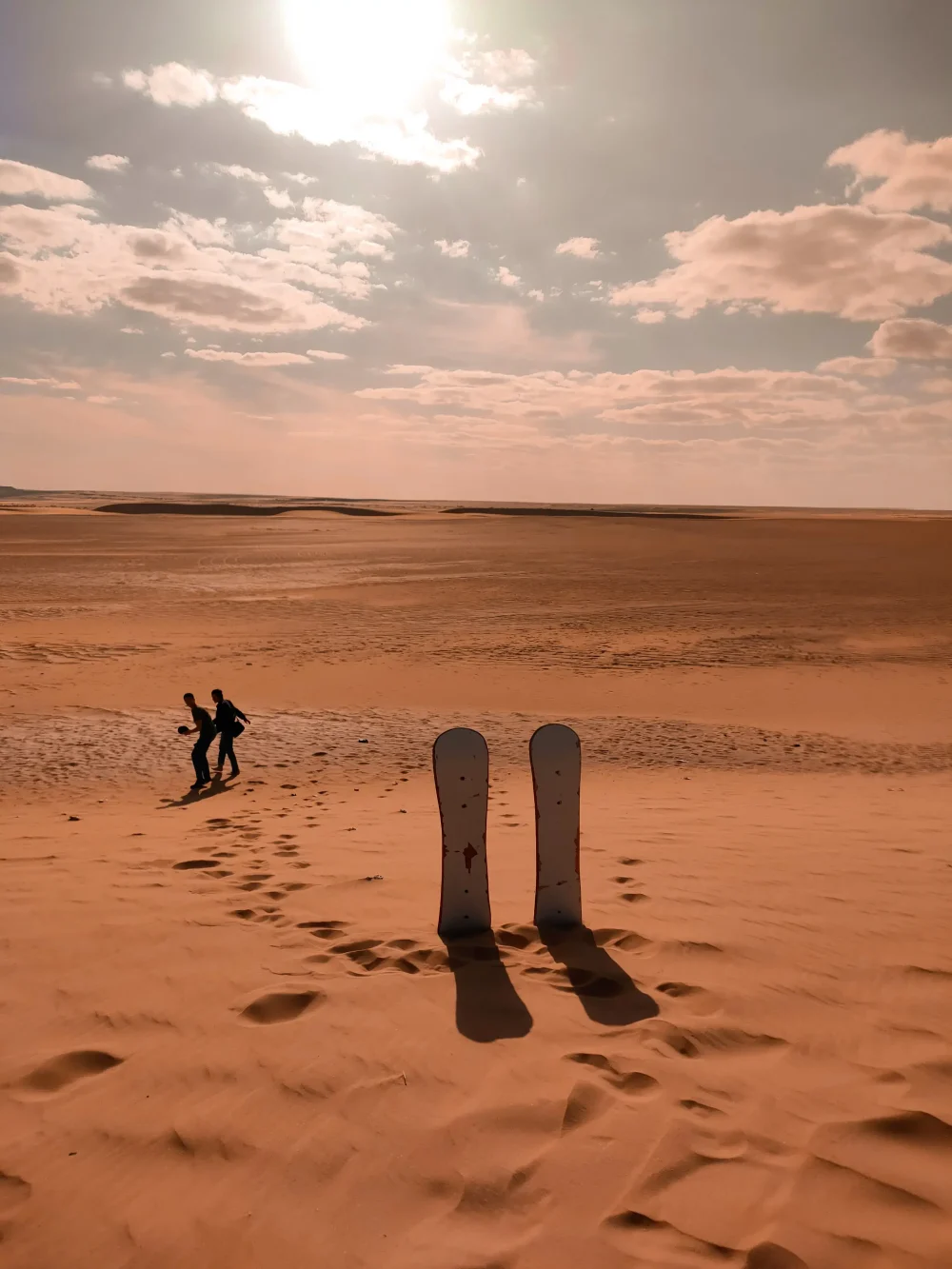Sandboarding in Agadir (Surf In Sand) - Marocknroll Tours