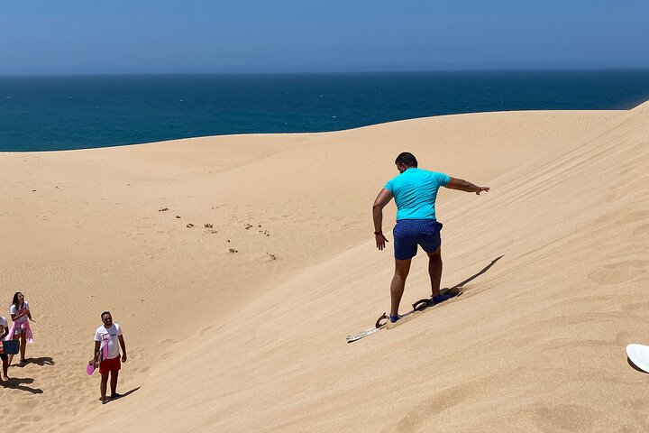 Sandboarding Marrakech - Sand surfing