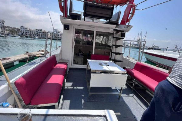 The Agadir boat trip offers a unique opportunity to escape the hustle and bustle of Agadir’s tourist hotspots and witness the daily life of Moroccan fishermen as they go about their work on the water.